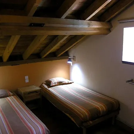 فندق مبيت وإفطار Orri De 3*